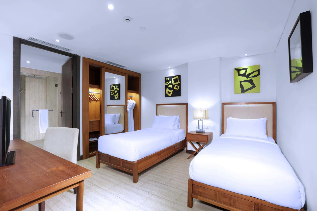 Lv8 Resort Hotel Canggu Екстериор снимка